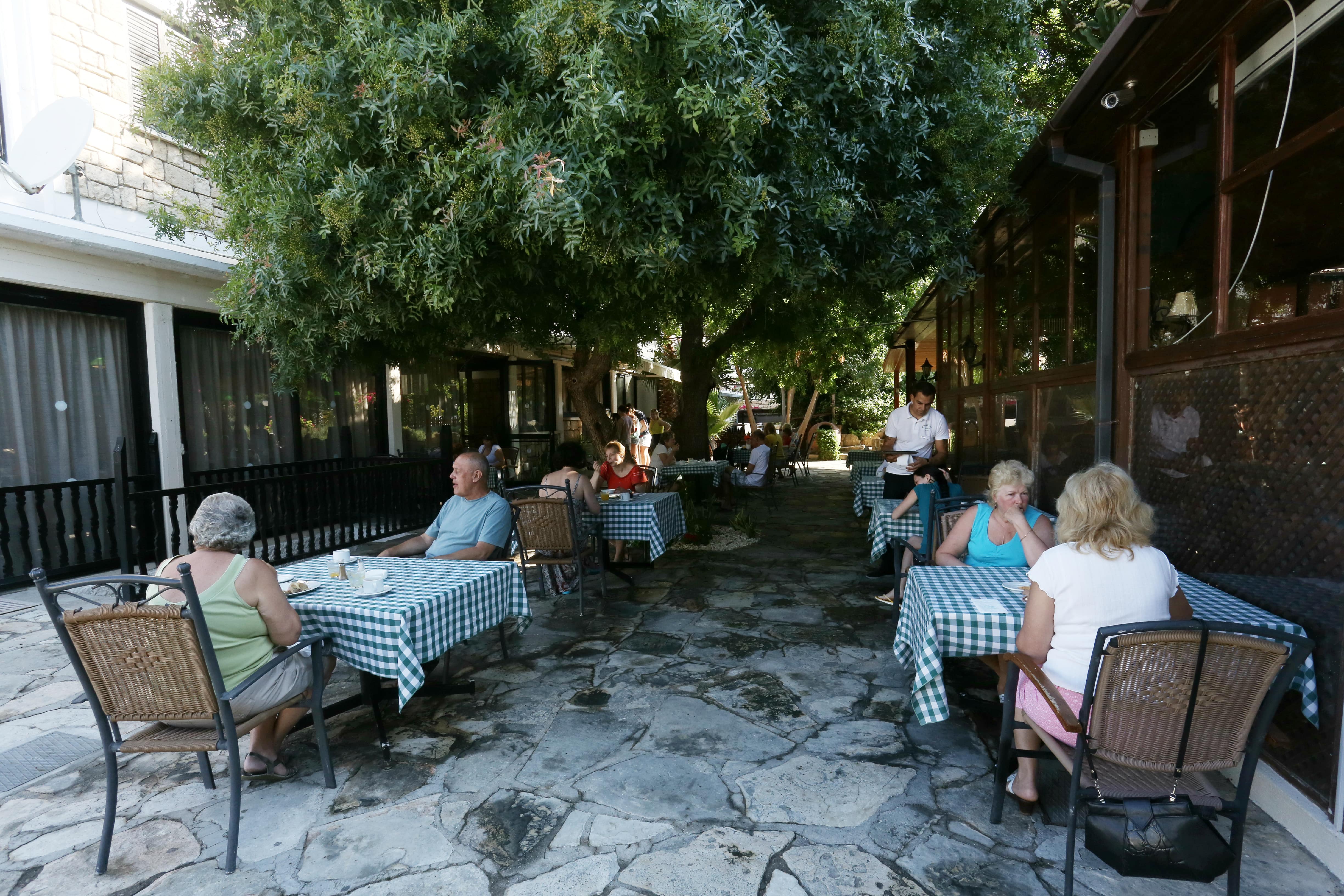 Hotel Dionysos Central 3 (Cyprus, Paphos): location and infrastructure of the hotel, room description, service, reviews 30 Hotel Dionysos Central 3 (Cyprus, Paphos): location and infrastructure of the hotel, room description, service, reviews 81